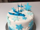 Feesttaarten - Skitaart met blauwe sneeuwvlokken