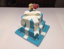 Feesttaarten - Stapeltaart Tiffany met Minion als topper voor Soof