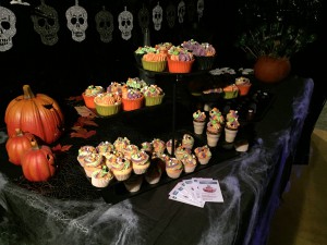 Sweettable - Halloween sweet table cupcakes