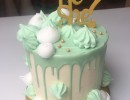 Drip Cake - Gender reveal drip cake met licht groene drip