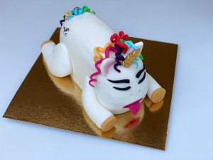 Feesttaarten - 3D liggende unicorn